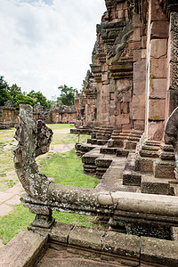 Buriram省城堡历史地碑天空古董文化石头世界遗产花园历史性寺庙窗户旅行图片