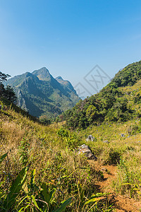 清迈 泰河道路道梁清道山地貌 清迈岩石公园冒险山毛榉旅行自由石头植物娱乐蓝色图片