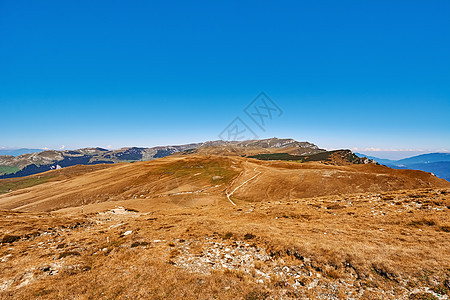 卡尔帕蒂亚山脉布塞吉生态旅行爬坡环境风景地形山坡远足高地山脉图片