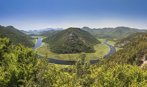 黑山的Crnojevica河弯道观光植物全景爬坡旅行旅游国家森林曲线主流图片