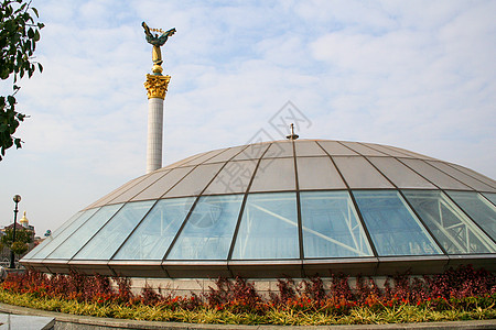 基辅独立纪念碑正方形柱子城市雕像葶苈地标纪念馆图片
