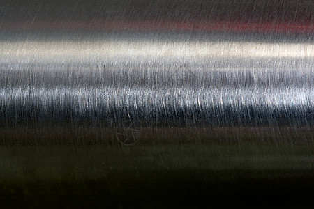 不锈钢管反射在暗室的不锈钢管上 窒息图片