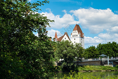 多瑙河岸与英哥斯塔特城堡的图像城市观光旅行建筑建筑学横幅纪念馆游客假期地标图片