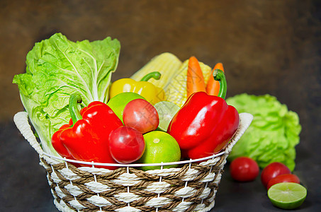 蔬菜和结菜的果实饮食收成植物橙子产品篮子柳条胡椒绿色水果图片