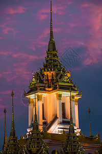 曼谷泰国佛教寺院的屋顶图片