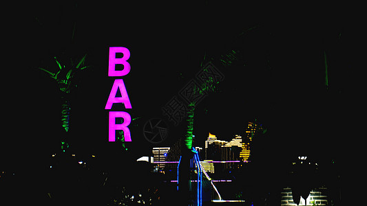 黑色背景上的酒吧这个词的粉红亮号街道收藏豪饮派对指示牌字母字体蓝色首都广告图片