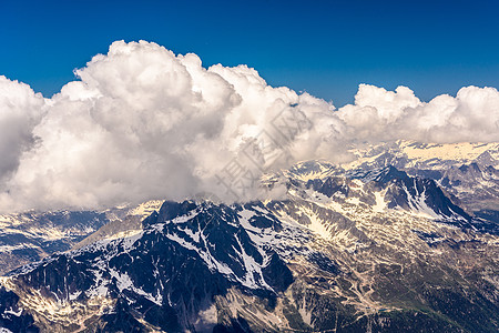 法国阿尔卑斯 上萨瓦伊 勃朗山顶峰蓝色世界薄雾遗产地标滑雪天空全景冰川图片
