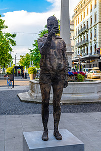 现代人雕塑纪念碑 日内瓦有移动电话 Sw图片