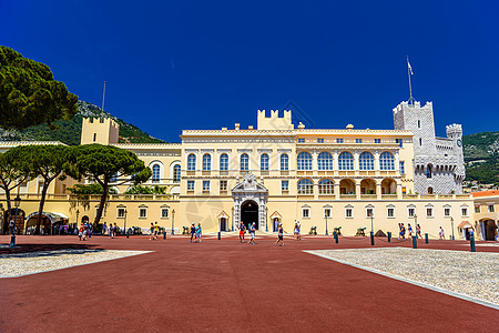 王子宫在Fontvielle MonteCarlo 摩纳哥 Cote dAzur首都日光城市雕塑喷泉庭院王子建筑旅游历史图片