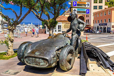 雕像在 蒙特卡洛 摩纳哥雕塑海滩车辆天际街道奢华建筑物观光太阳市中心图片
