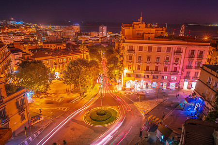晚上在意大利撒丁岛地区首府Cagliari图片