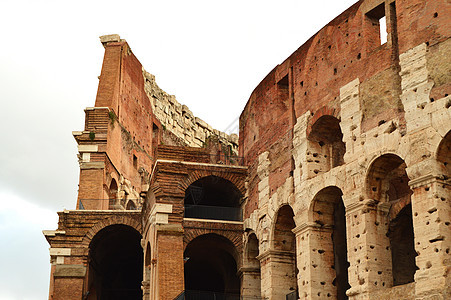 在罗马 意大利 欧洲的斗兽场 罗马是古老的角斗场 罗马斗兽场是罗马和意大利最著名的地标地平线旅行论坛天空体育场旅游蓝色历史纪念碑图片