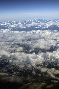 瑞士阿尔卑斯山高雪山顶蓝色岩石顶峰航班滑雪爬坡旅行荒野高山冰川图片