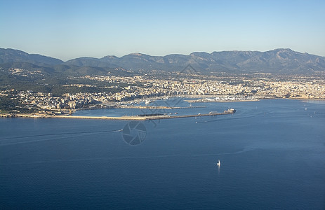 西班牙马洛尔卡海风海岸景观海洋海景海浪天线海岸阳光海滩石头支撑天空图片