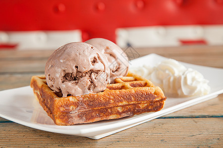 冰淇淋冰淇淋 松饼巧克力奶油图片