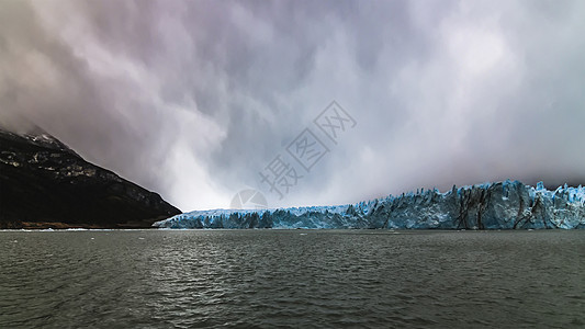 佩里托莫雷诺冰川的美丽图片