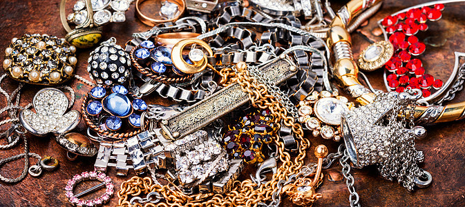 珠宝收藏和双子体奢华古董优雅钻石配件女士吊坠首饰手镯宝石图片
