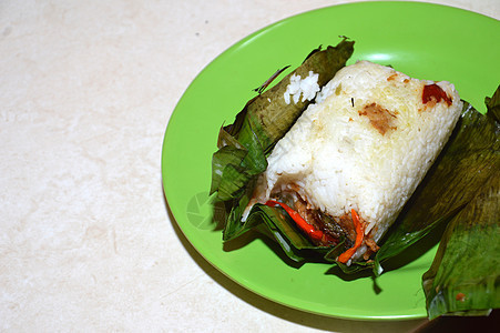 烤米饭沙拉家禽炙烤早餐盘子食物菜单香蕉叶子食谱图片