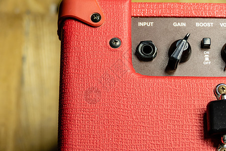 红色电吉他放大器控制面板吉他控制板插头夹克蓝调盒子乐器扬声器金属低音图片