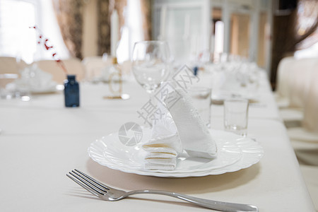 服务表细目盘子餐厅风格奢华勺子午餐装饰白色派对庆典图片