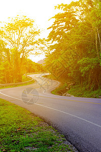 泰国的弯曲道路图片