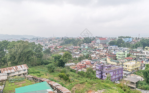 2019 年 5 月 印度拉贾斯坦邦乌代浦  乌代浦市天际线的美丽全景鸟瞰图 远处可以看到很多建筑物城市生活住宅地方环境房子旅游图片