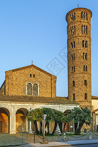 意大利拉文纳的Basilica 意大利历史性地标历史大理石宗教教会天空古董城市寺庙图片