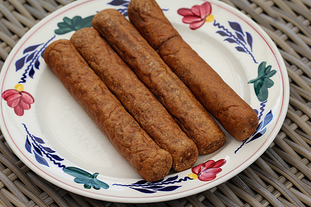 薯条 一种传统的荷兰小点心 一种碎肉热狗土豆酒吧餐厅油炸美食洋葱猪肉香肠午餐食物图片