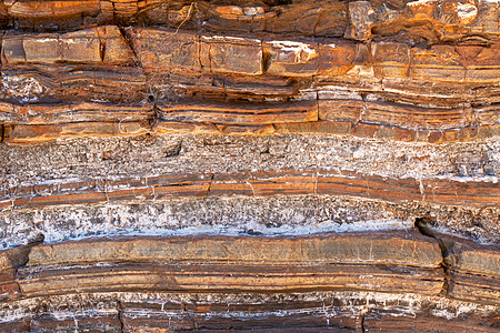 戴尔斯峡谷Karijini国家公园沉积物和岩石层 包括天然石棉图片