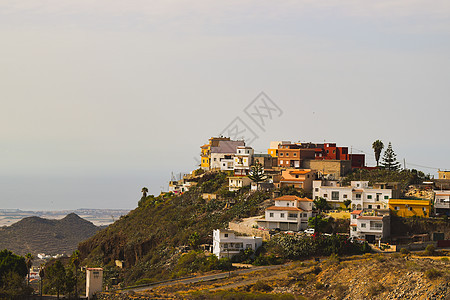 西班牙特内里夫山丘上的房屋图片