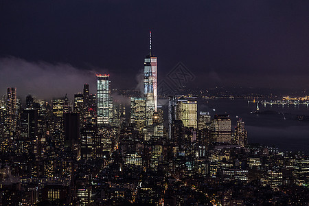 纽约市的天线 下曼哈顿摩天大楼 在夜间暴风雨中建筑全景阳光景观城市建筑学苹果街道市中心地标图片