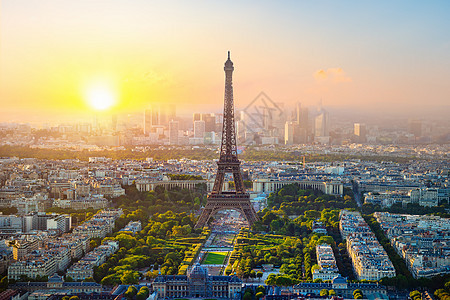 巴黎空中观察纪念碑阳光金属地平线天际建筑尖塔观光公园地标图片
