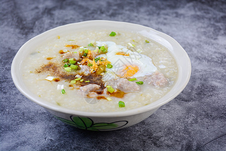 冷瓜 米饭粥加熟猪肉 煮鸡蛋 很好吃芝麻食物美食盘子蔬菜勺子油炸文化餐厅生活图片