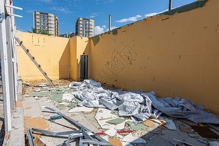 拆除建筑物 墙壁 屋顶缺乏和建筑废墟;图片