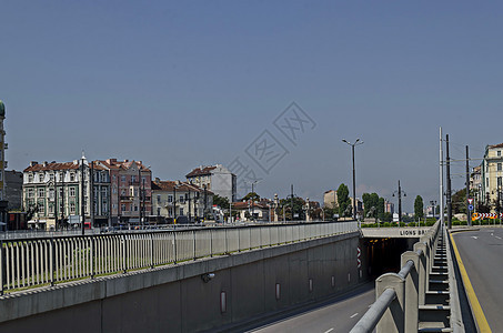 离狮子桥近的索非亚市首府城市城市城市城市景色蓝色栅栏建筑狮子住宅中心街道文化天空公寓图片