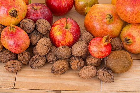 秋季水果收藏植物季节饮食坚果石榴木头叶子农业收成图片