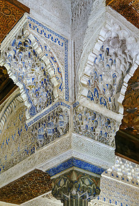 西班牙格拉纳达阿尔罕布拉宫的 Mexuar 大厅图片