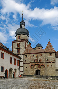 德国沃茨堡旅行城堡遗产堡垒历史性石头观光建筑学城市地标图片