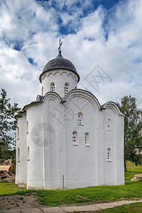 俄罗斯斯塔拉亚拉多加圣乔治教堂天空堡垒旅行地标艺术建筑学宗教文化石头寺庙图片