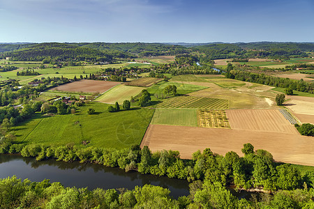 法国多多顿河谷旅游场地绿色风景乡村全景村庄假期农村穹顶图片