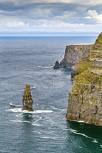 爱尔兰莫赫尔裂缝海岸线天空海岸海洋岩石悬崖风景旅行石头图片