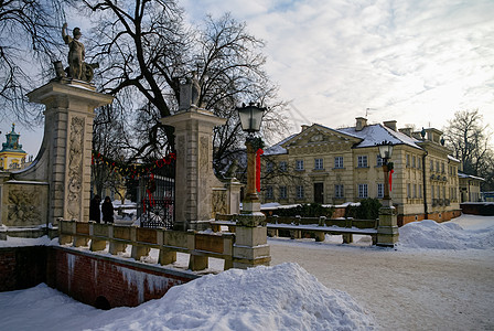 扬三世国王博物馆威拉诺或威尔纳诺夫斯基冬季观景城市遗产建筑纪念碑地标住宅天空花园文化艺术图片