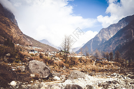 一个夏天早上的全景中 画像般的山谷景观风景环境保护草地旅游面积农村人口沙漠地方牧场极端图片