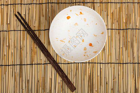 饭后空脏碗馅饼午餐饮食木头食物餐具服务饥饿盘子筷子图片