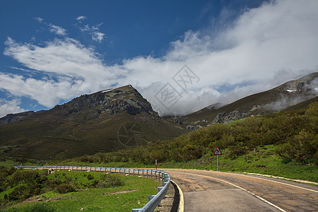 在欧洲皮科斯德欧罗帕旅游风景国家公园荒野首脑顶峰冰川岩石吸引力图片