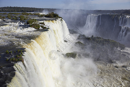 Iguazu瀑布的概况图片