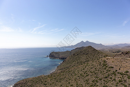 自然保护区美丽的悬崖和海滩 阿尔姆图片