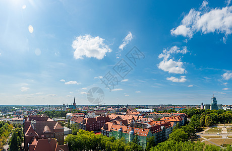 Szczecin市景 在阳光明媚的一天 波兰 欧洲街道天际晴天旅游鸟瞰图大教堂纪念碑目的地办公室旅行图片