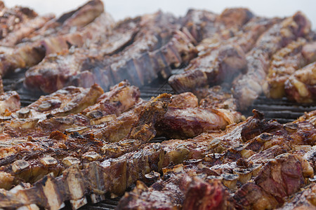 阿根廷农村在烧烤炉上烤的传统肉类 鸡尾酒烧烤美食餐厅国家牛扒烹饪食物文化猪肉旅行图片