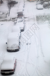 汽车降雪冻结风暴暴风雪季节场景天气街道运输气候图片